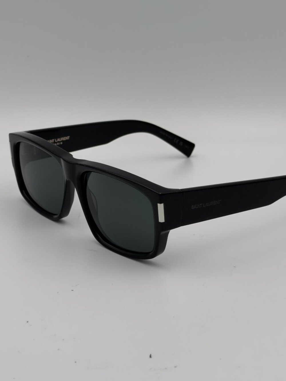 Saint Laurent SL 689 001 Black Sunglasses 59mm YSL New